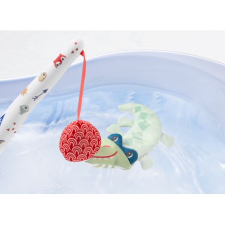Magnetic Fishing Game for Bath Time đŁđ