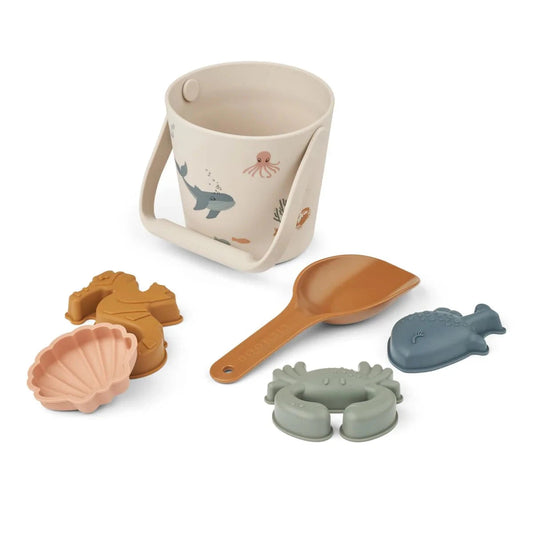 Sea Creature Beach Set – Bucket, Shovel & Molds 🐚🌊